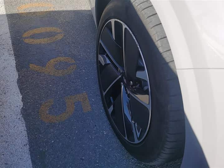 Фото 6 - LiXiang L6