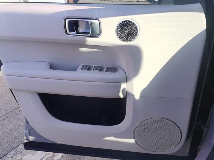 Фото 7 - LiXiang L6