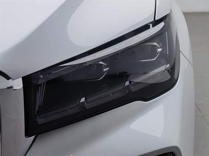 Фото 7 - Geely Monjaro