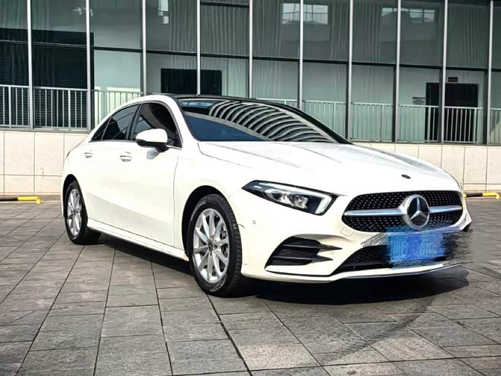 Фото 3 - Mercedes-Benz A-Class