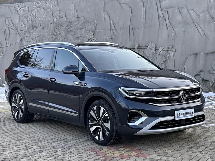 Фото 3 - Volkswagen Talagon