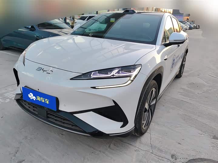 Фото 1 - BYD Sea Lion 07 EV