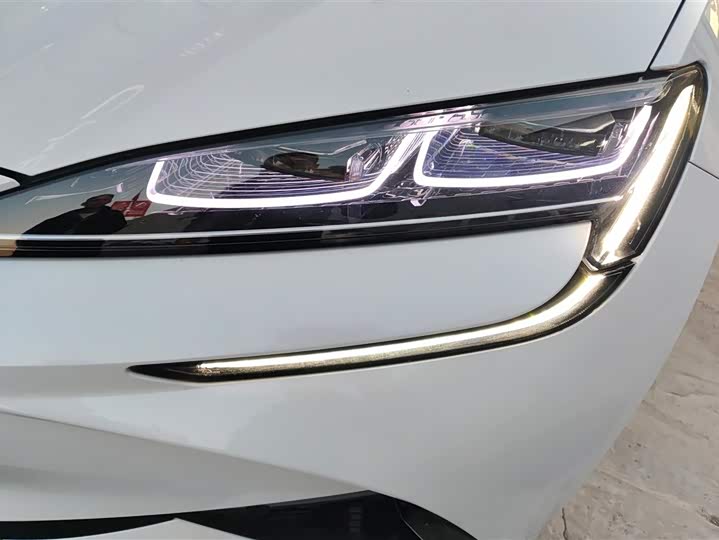 Фото 5 - BYD Sea Lion 07 EV