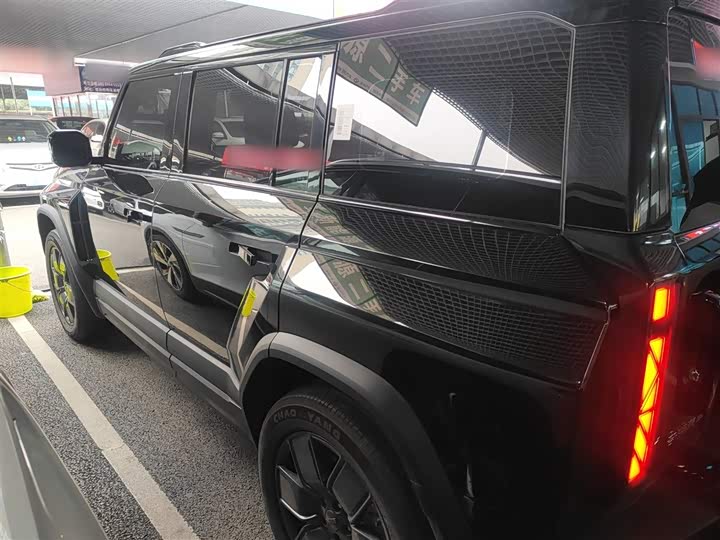 Фото 5 - Chery iCar 03T