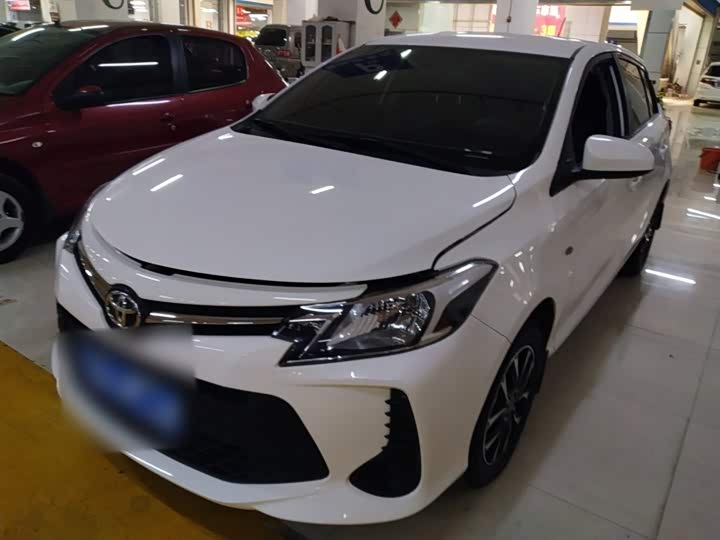 Фото 1 - Toyota Vios FS
