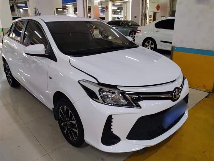 Фото 4 - Toyota Vios FS
