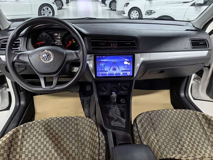Фото 7 - Volkswagen Lavida
