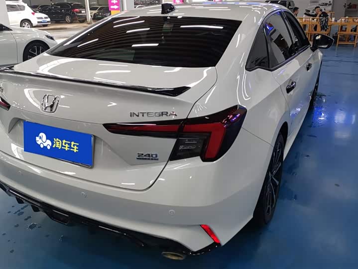Фото 3 - Honda Integra
