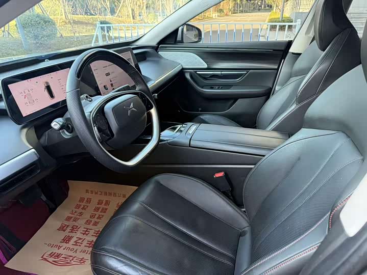 Фото 4 - XPeng P7