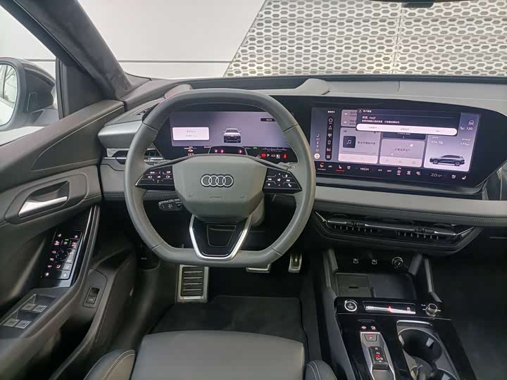 Фото 9 - Audi Q6L e-tron