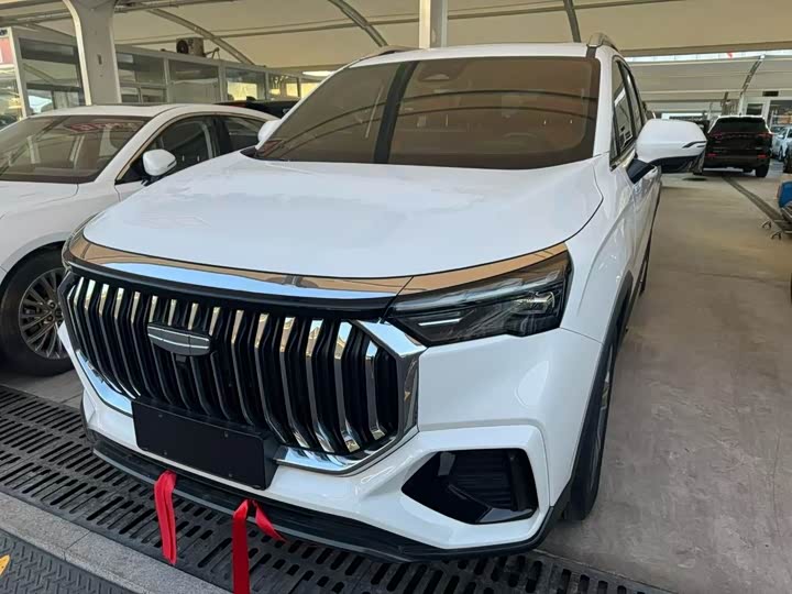 Фото 1 - Geely Okavango L