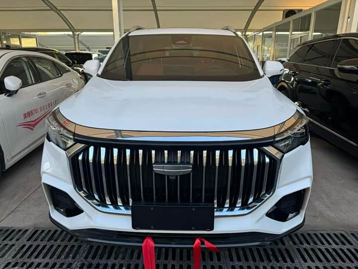 Фото 2 - Geely Okavango L