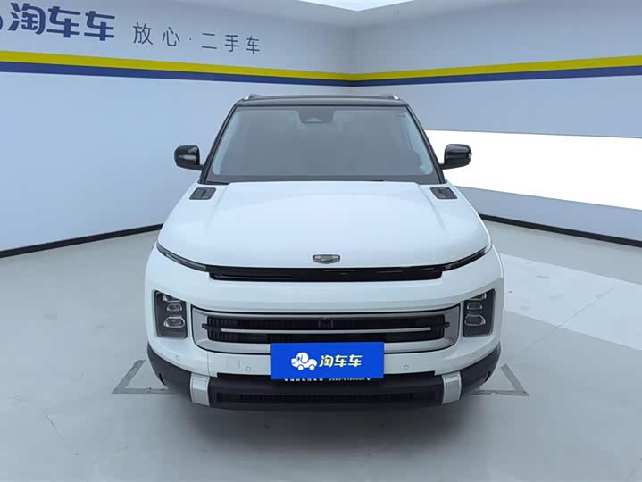Фото 2 - Geely Icon