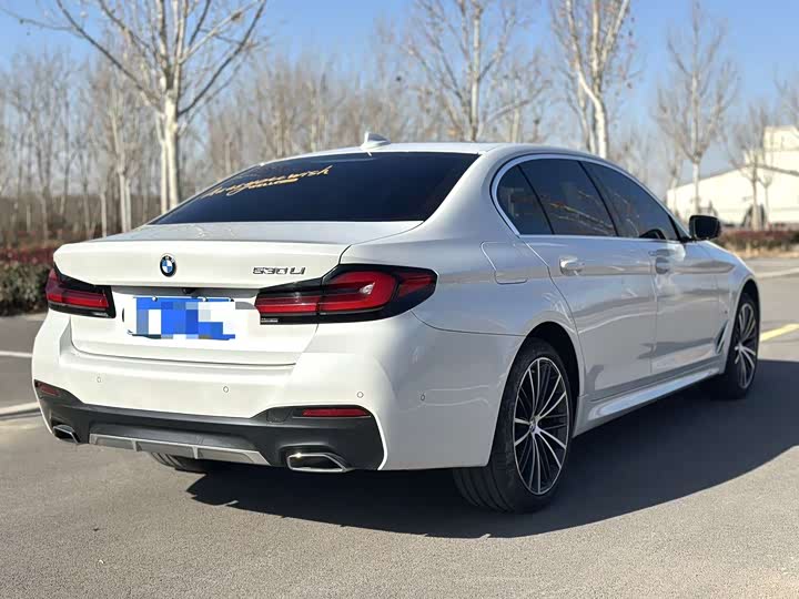 Фото 8 - BMW 5 Series