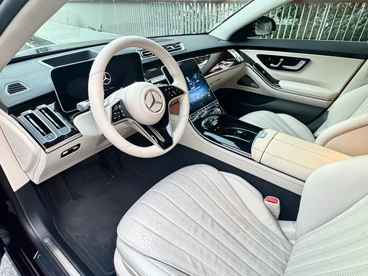 Фото 5 - Mercedes-Benz S-Class