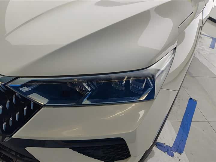 Фото 5 - Bestune T77