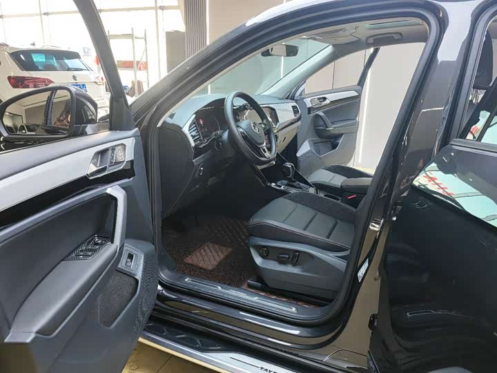 Фото 7 - Volkswagen Tayron