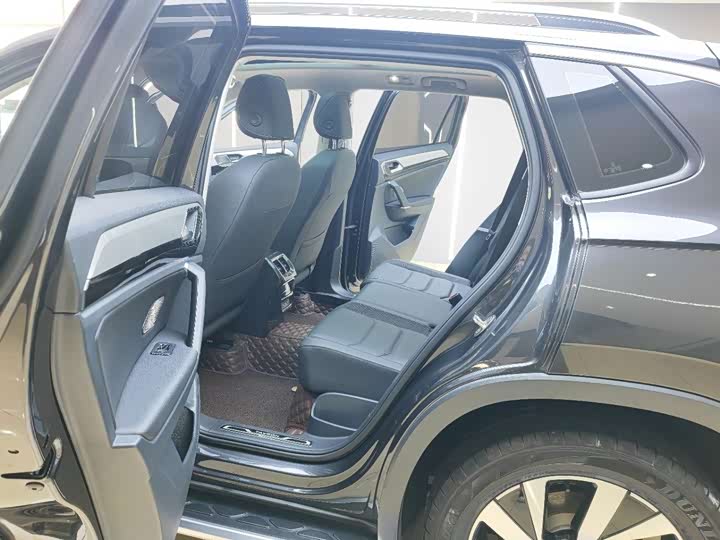 Фото 8 - Volkswagen Tayron