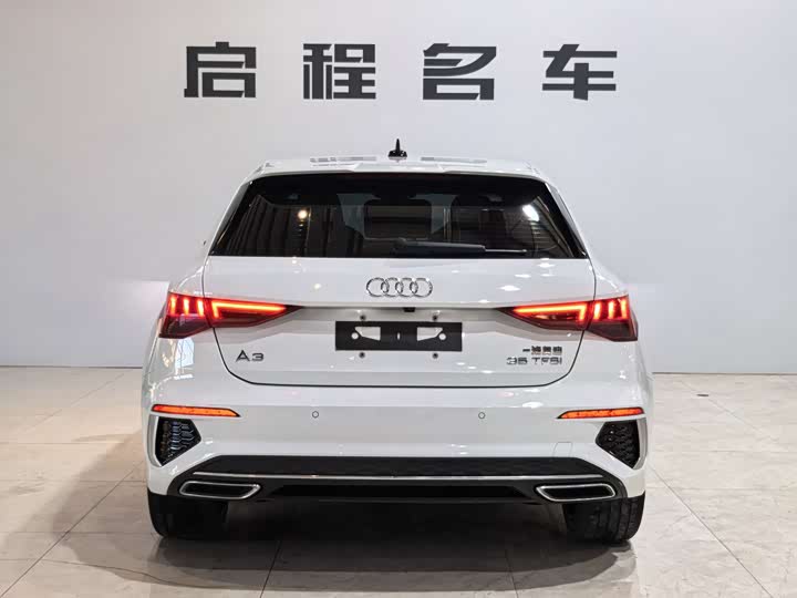 Фото 5 - Audi A3