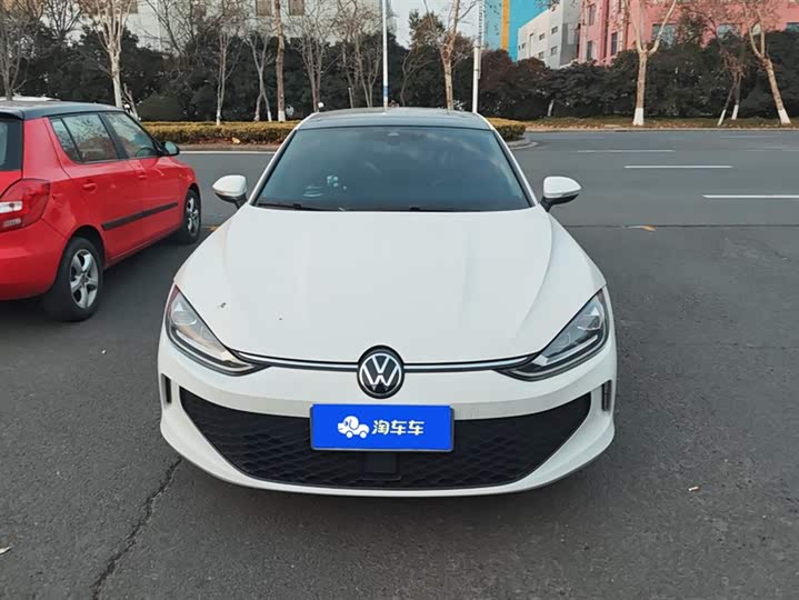 Фото 2 - Volkswagen Lamando L