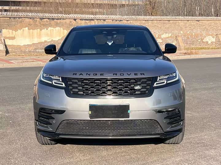 Фото 2 - Land Rover Range Rover Velar