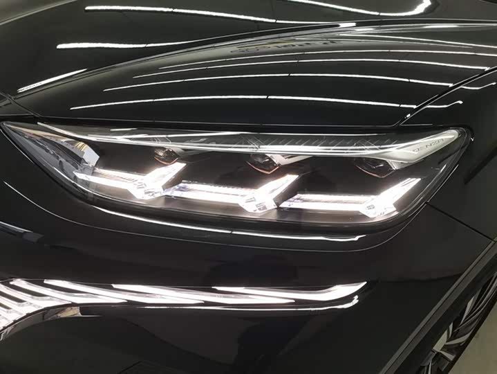 Фото 5 - Denza N7