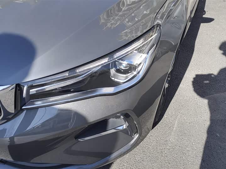 Фото 5 - Geely Emgrand