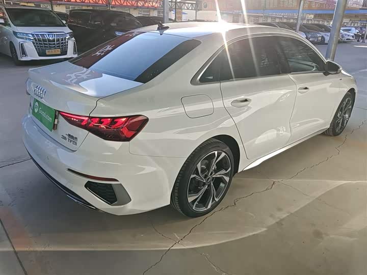 Фото 7 - Audi A3