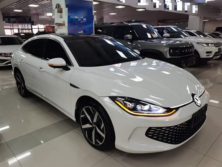 Фото 4 - Volkswagen Lamando L