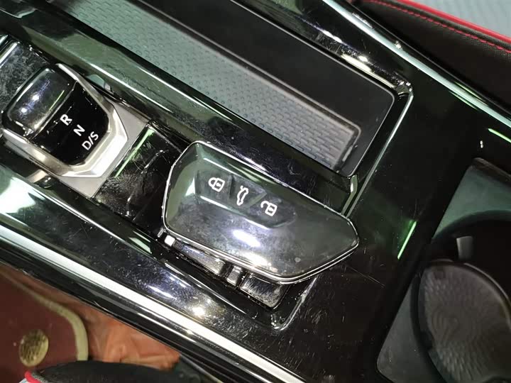 Фото 9 - Volkswagen Lamando L