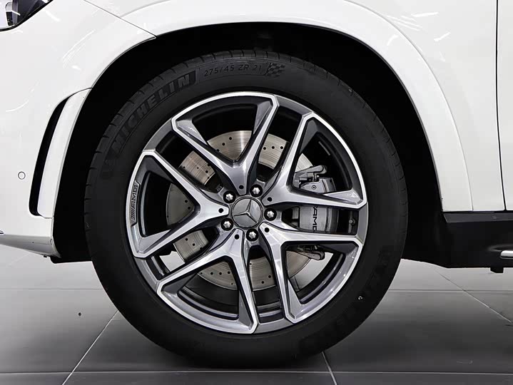 Фото 8 - Mercedes-Benz GLE-Class AMG