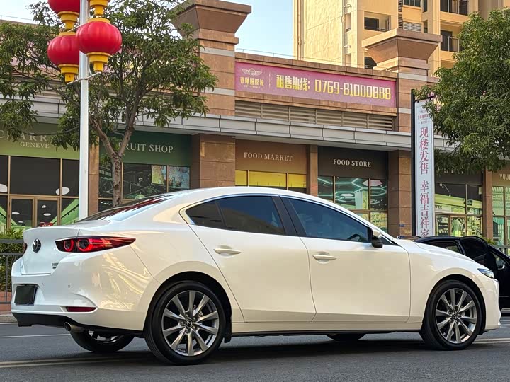 Фото 4 - Mazda 3 (Axela)