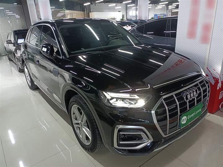 Фото 4 - Audi Q5L