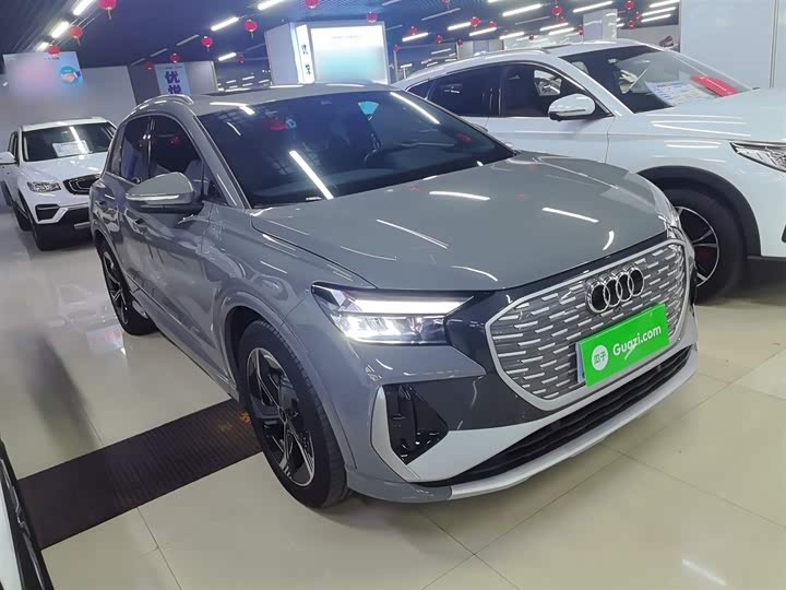 Фото 4 - Audi Q4 e-tron