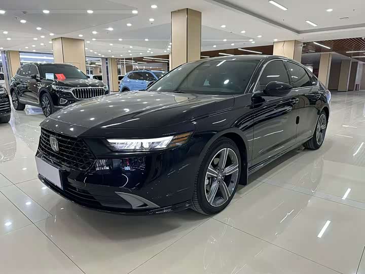Фото 1 - Honda Accord