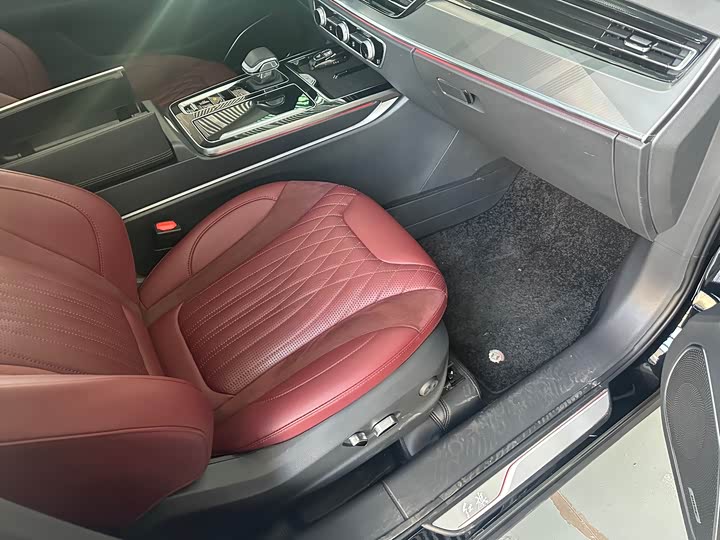 Фото 4 - Hongqi HS5