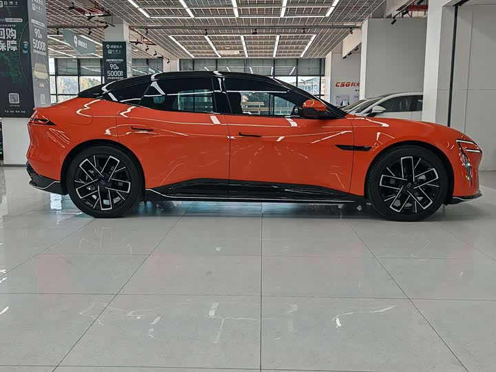 Фото 4 - Avatr 06