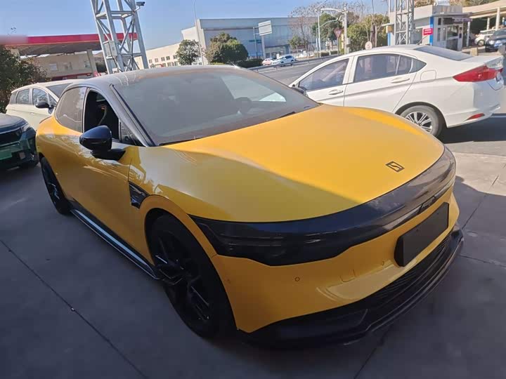 Фото 4 - Zeekr 007