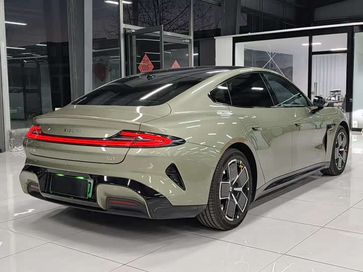 Фото 4 - Xiaomi SU7