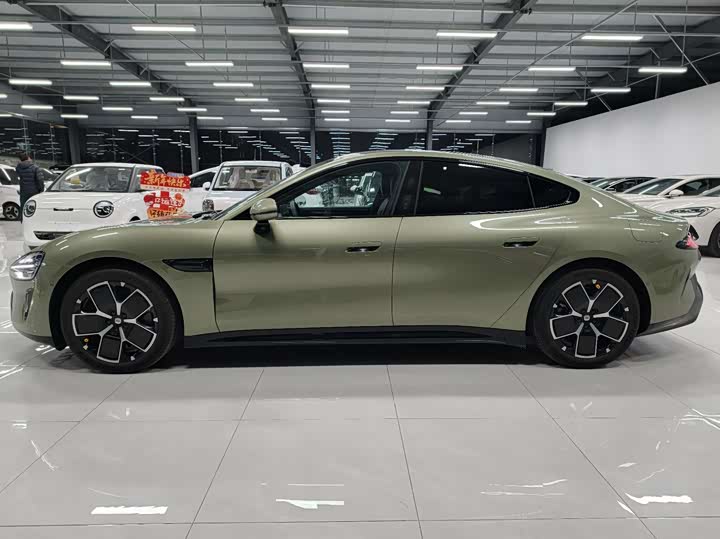 Фото 7 - Xiaomi SU7