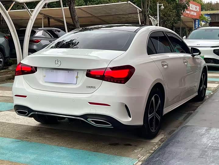 Фото 4 - Mercedes-Benz A-Class