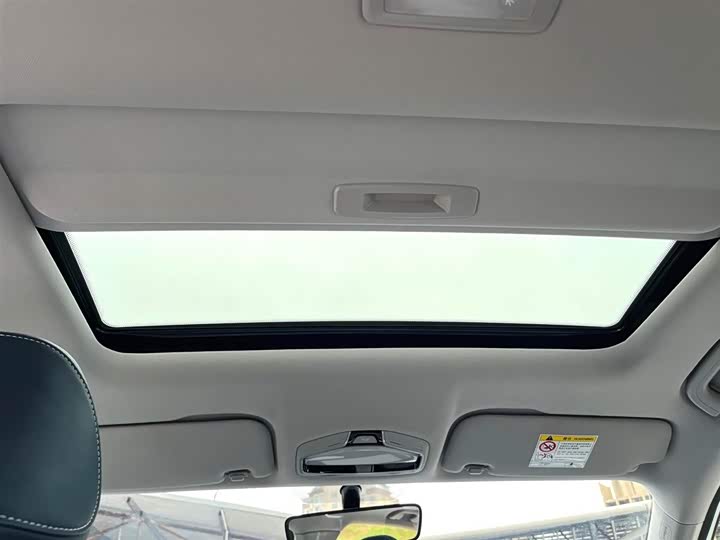 Фото 6 - Geely Emgrand