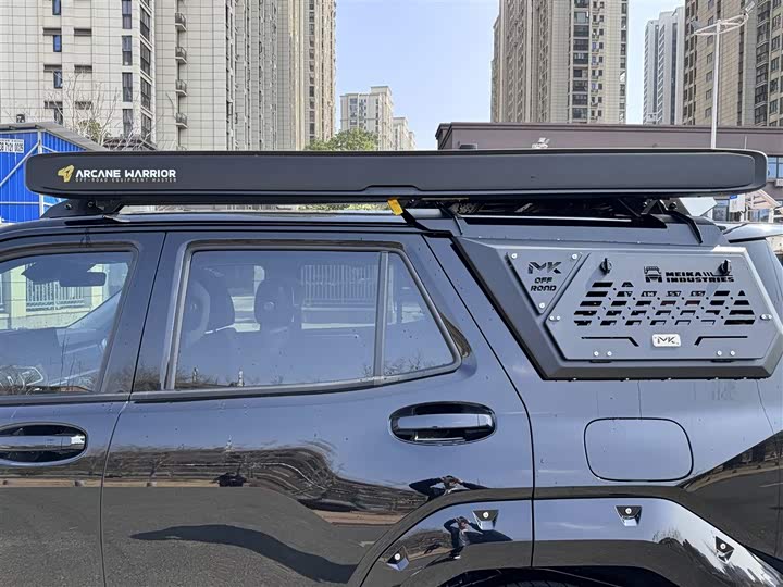 Фото 5 - Tank 400 Hybrid