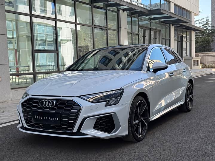 Фото 1 - Audi A3