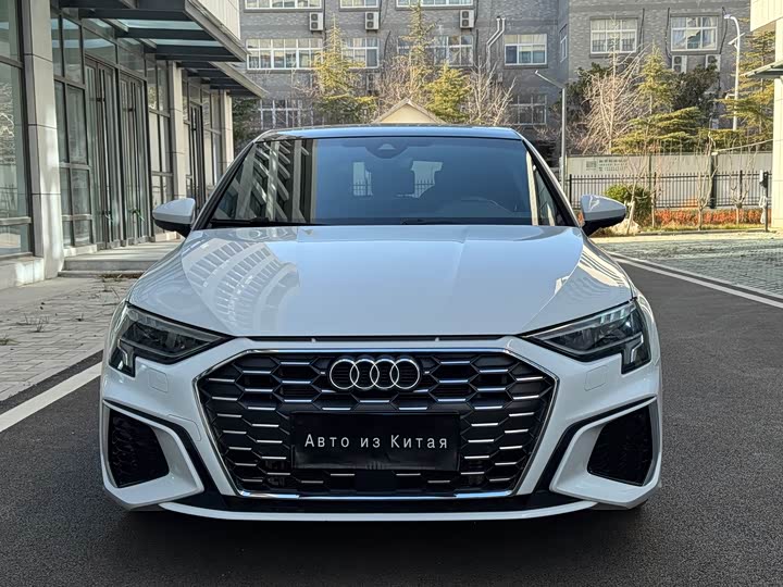 Фото 2 - Audi A3