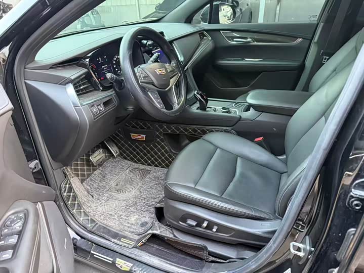 Фото 5 - Cadillac XT5