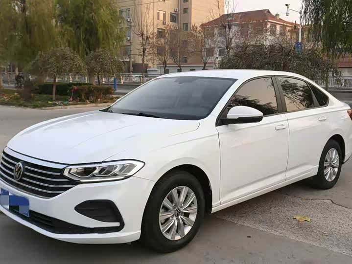 Фото 1 - Volkswagen Lavida