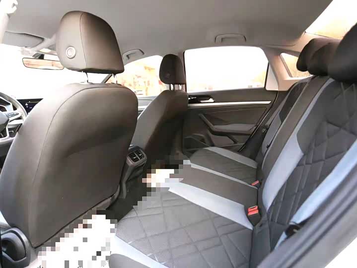 Фото 6 - Volkswagen Lavida