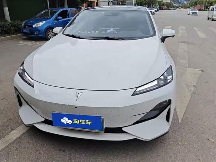 Фото 2 - Changan Deepal SL03