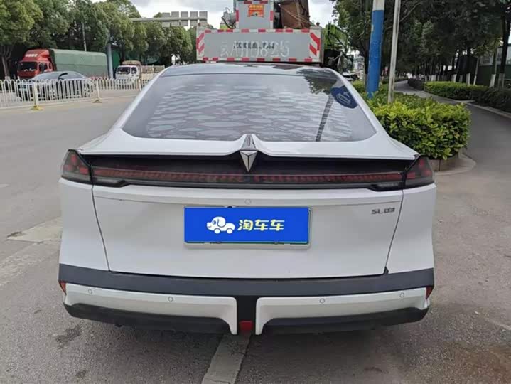 Фото 4 - Changan Deepal SL03